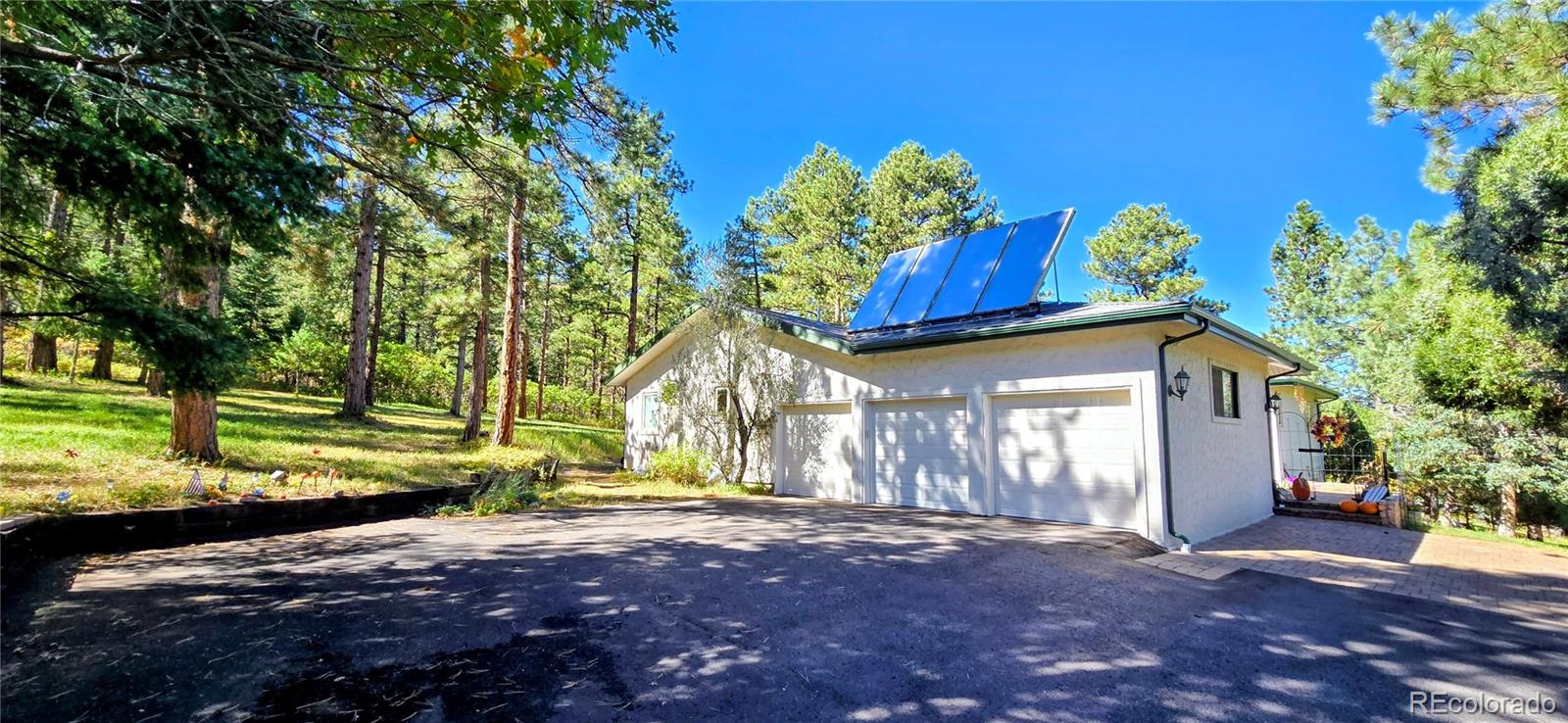 8057 Bannock Drive Larkspur CO 80118