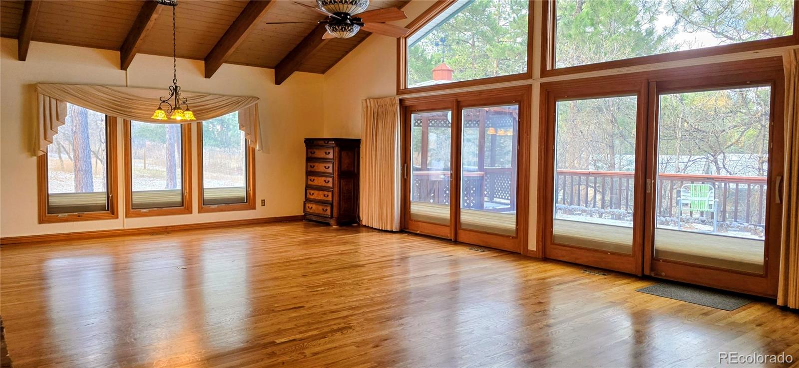 8057 Bannock Drive Larkspur CO 80118