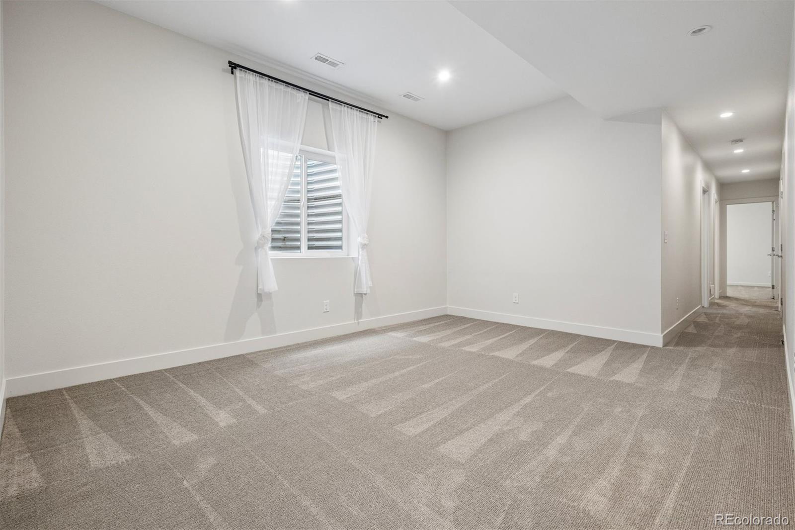 3404 Newton Street Denver CO 80211