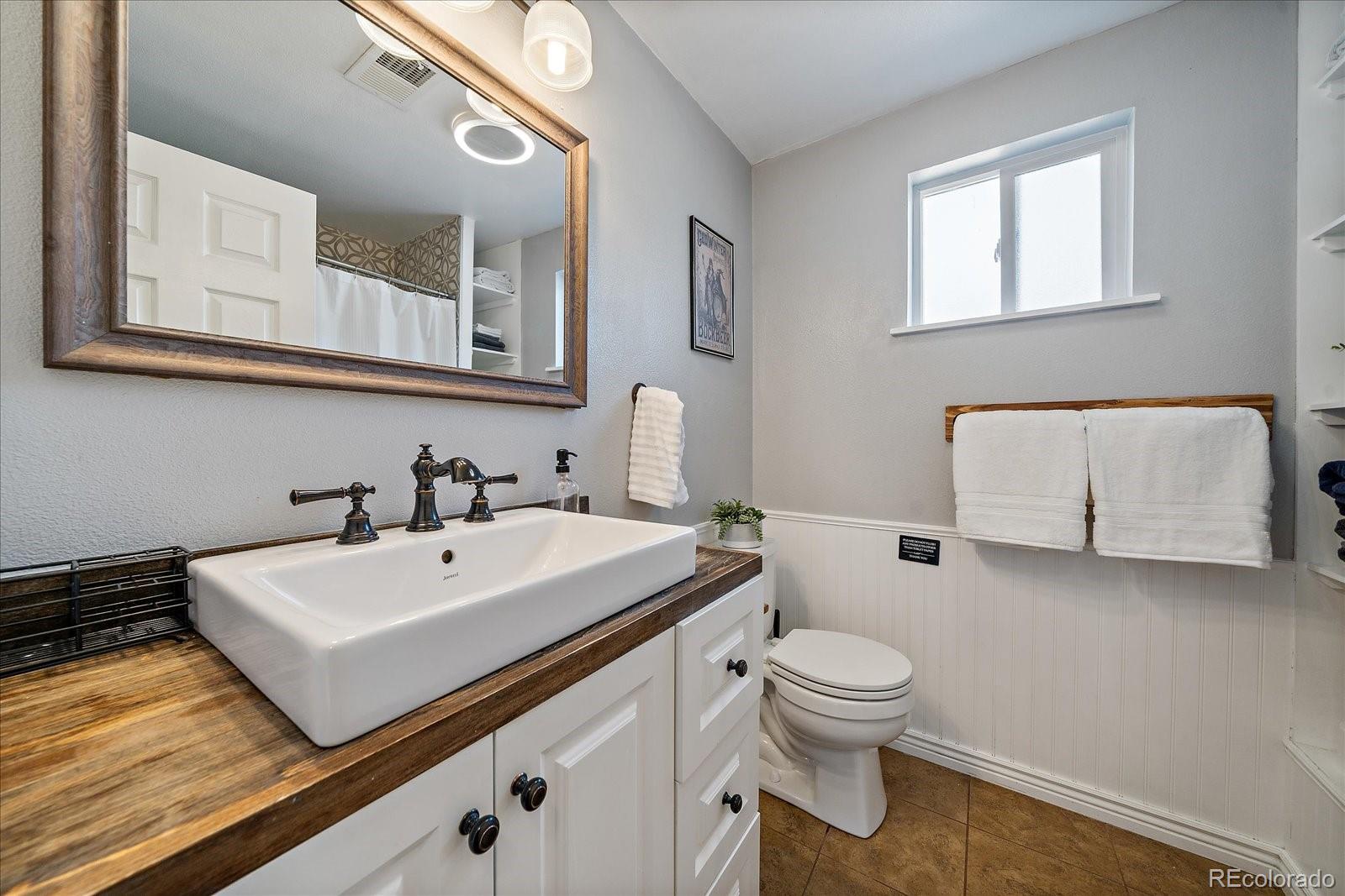 1900 Kendall Street Lakewood CO 80214