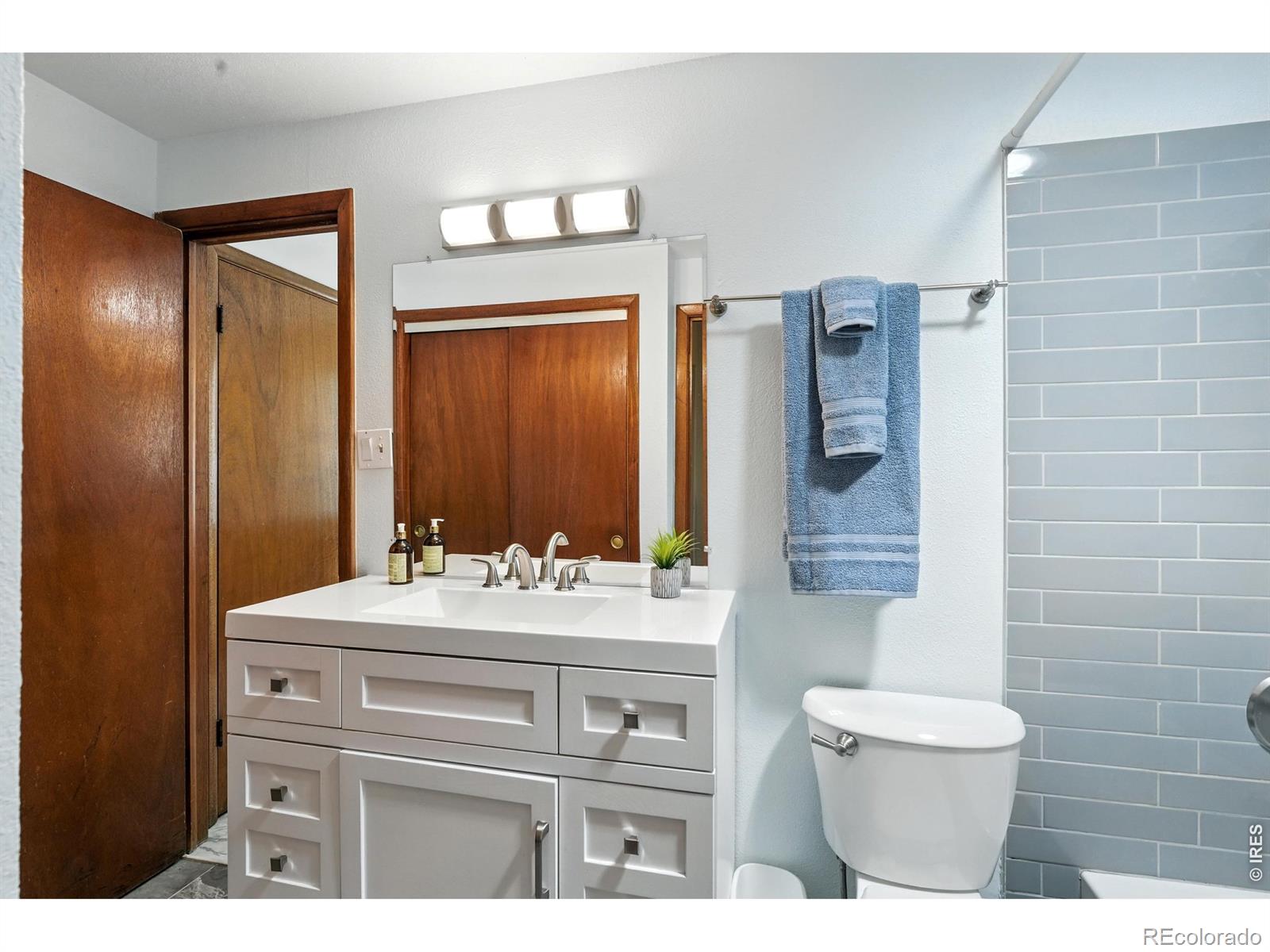 16 Merideth Lane Longmont CO 80501