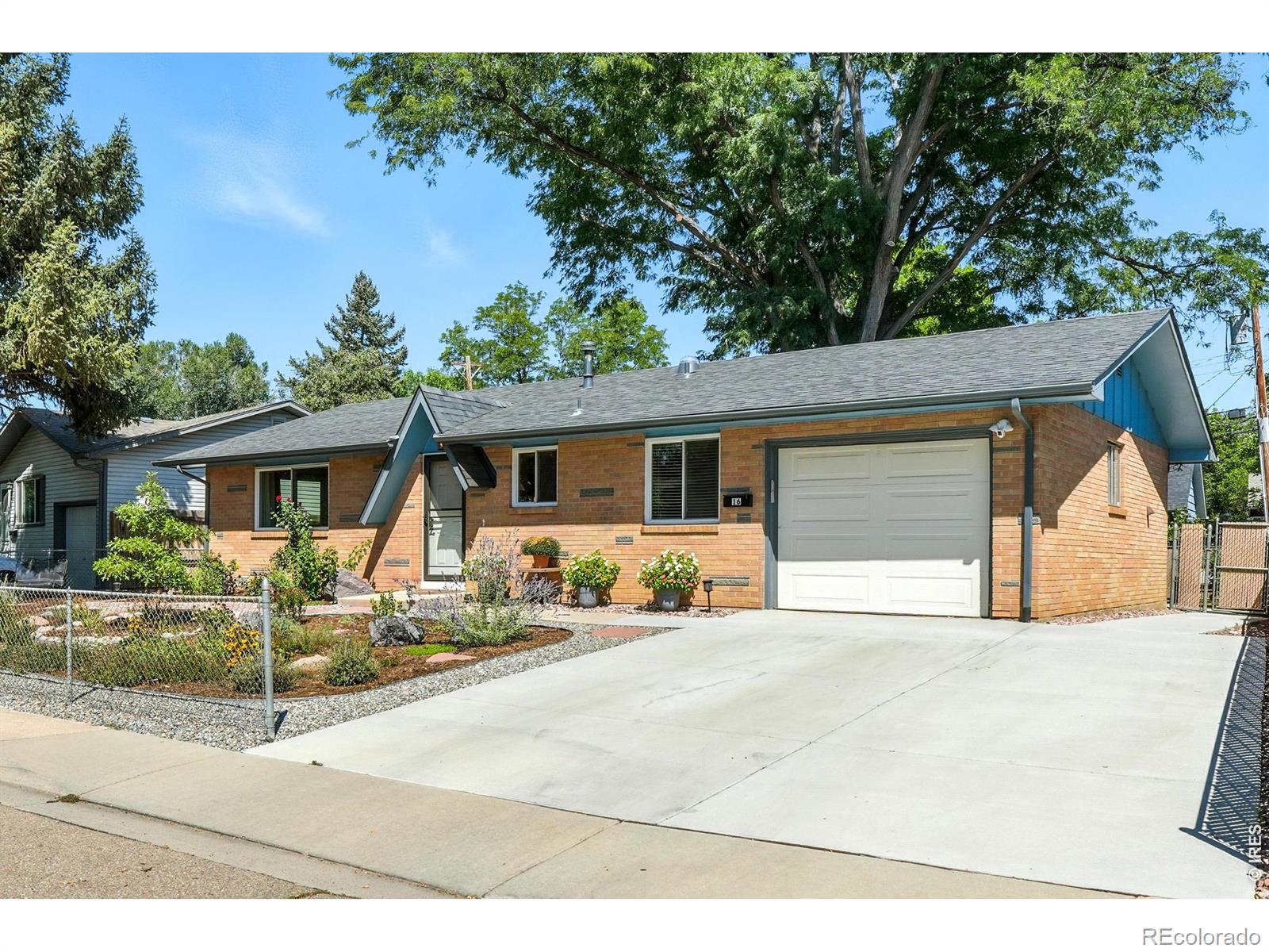 16 Merideth Lane Longmont CO 80501