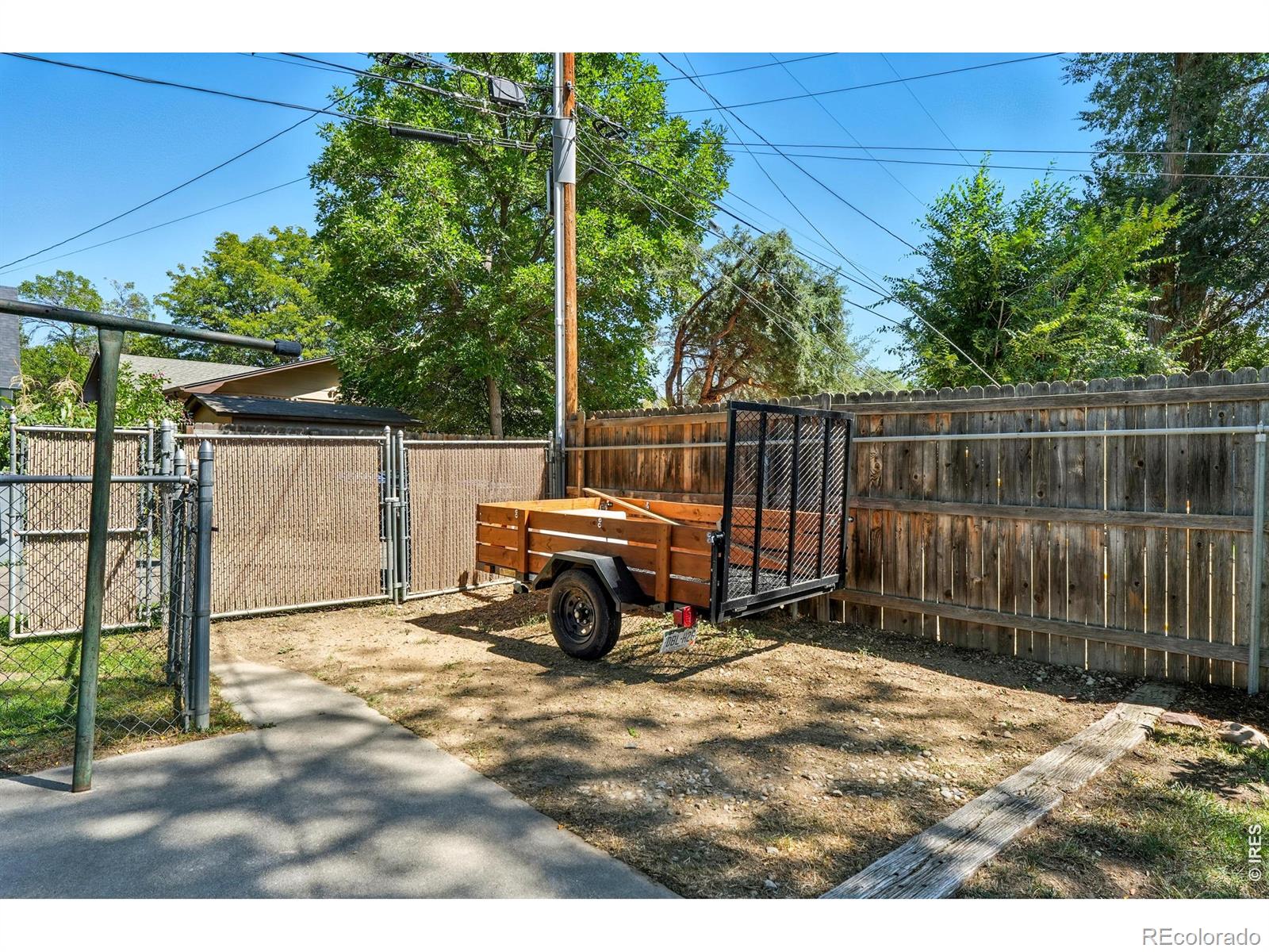 16 Merideth Lane Longmont CO 80501