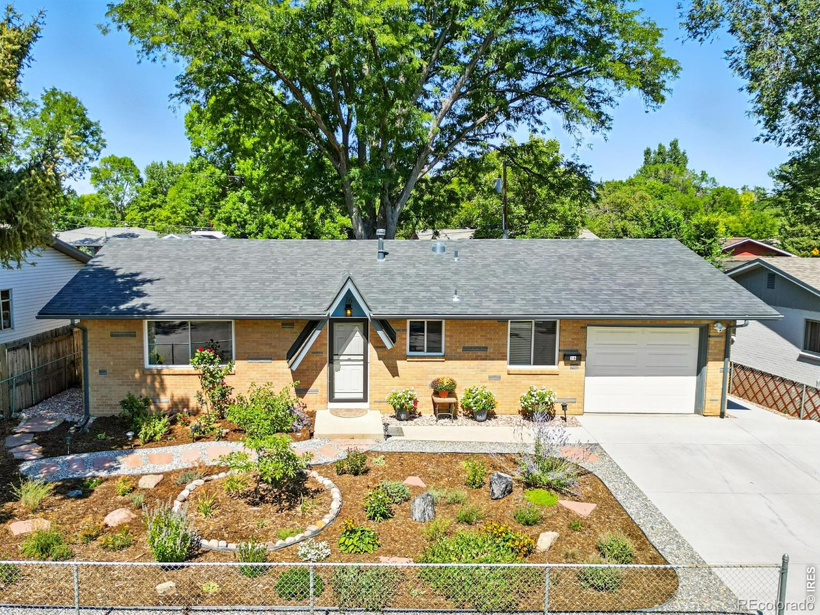 16 Merideth Lane Longmont CO 80501