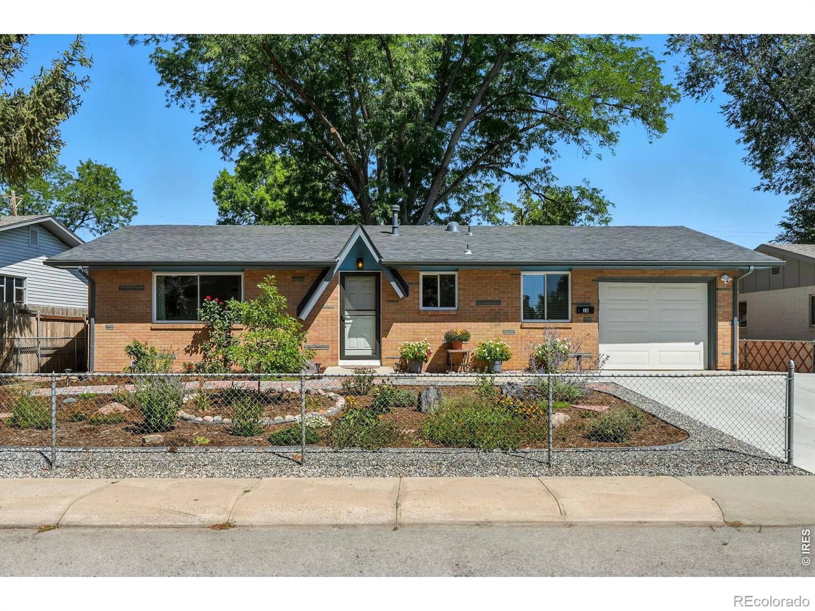 16 Merideth Lane Longmont CO 80501