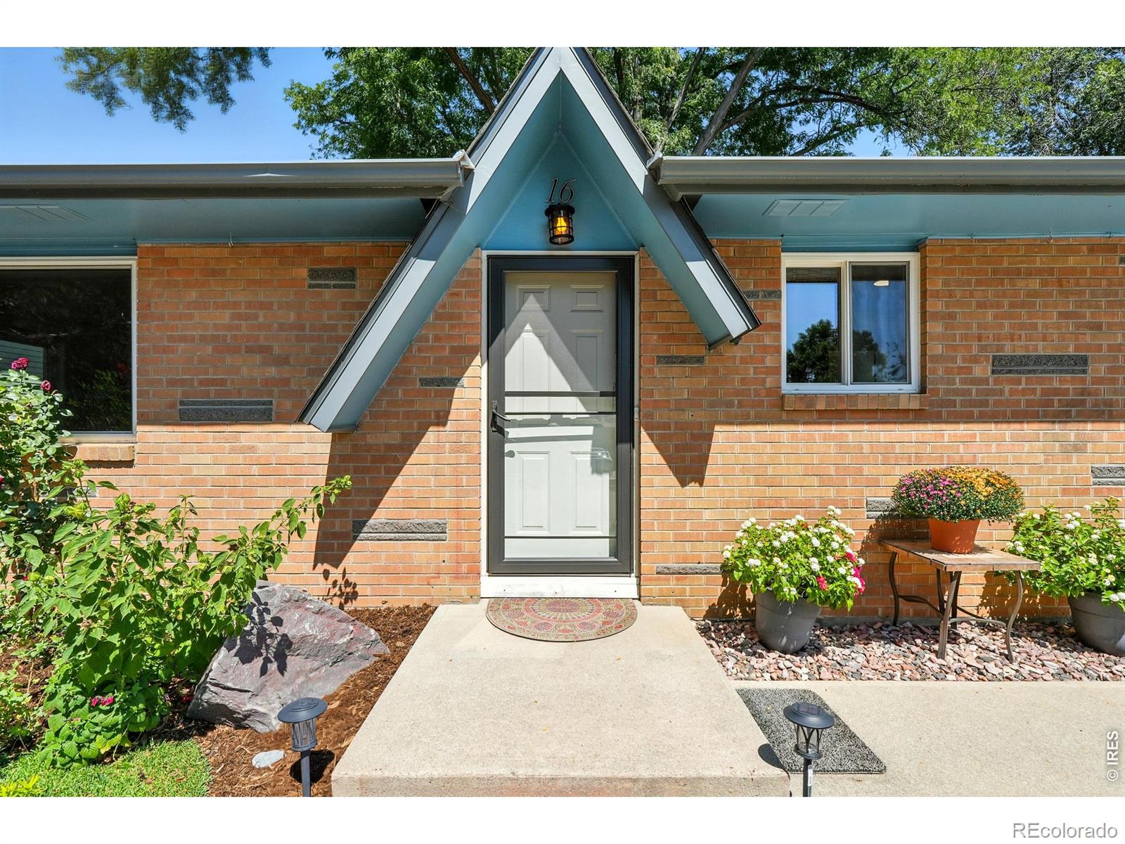 16 Merideth Lane Longmont CO 80501