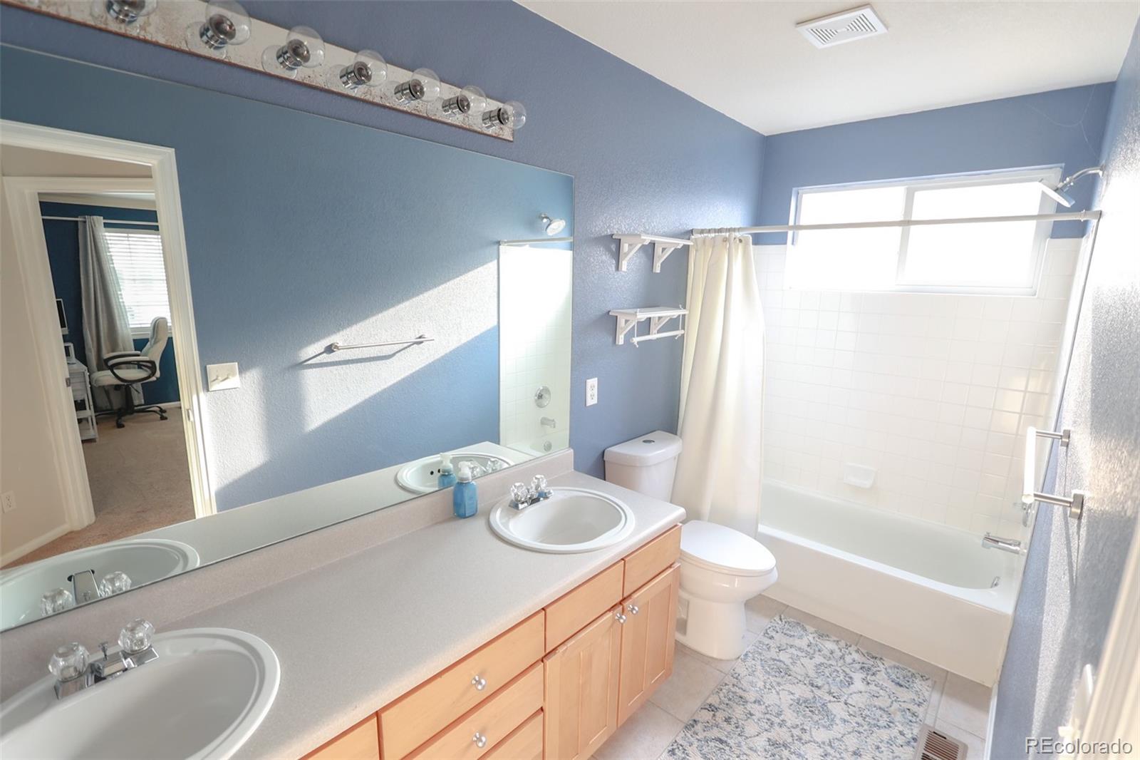 8853 S Dudley Street Littleton CO 80128
