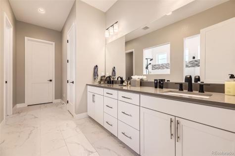 2105 Bellcove Drive Castle Pines CO 80108