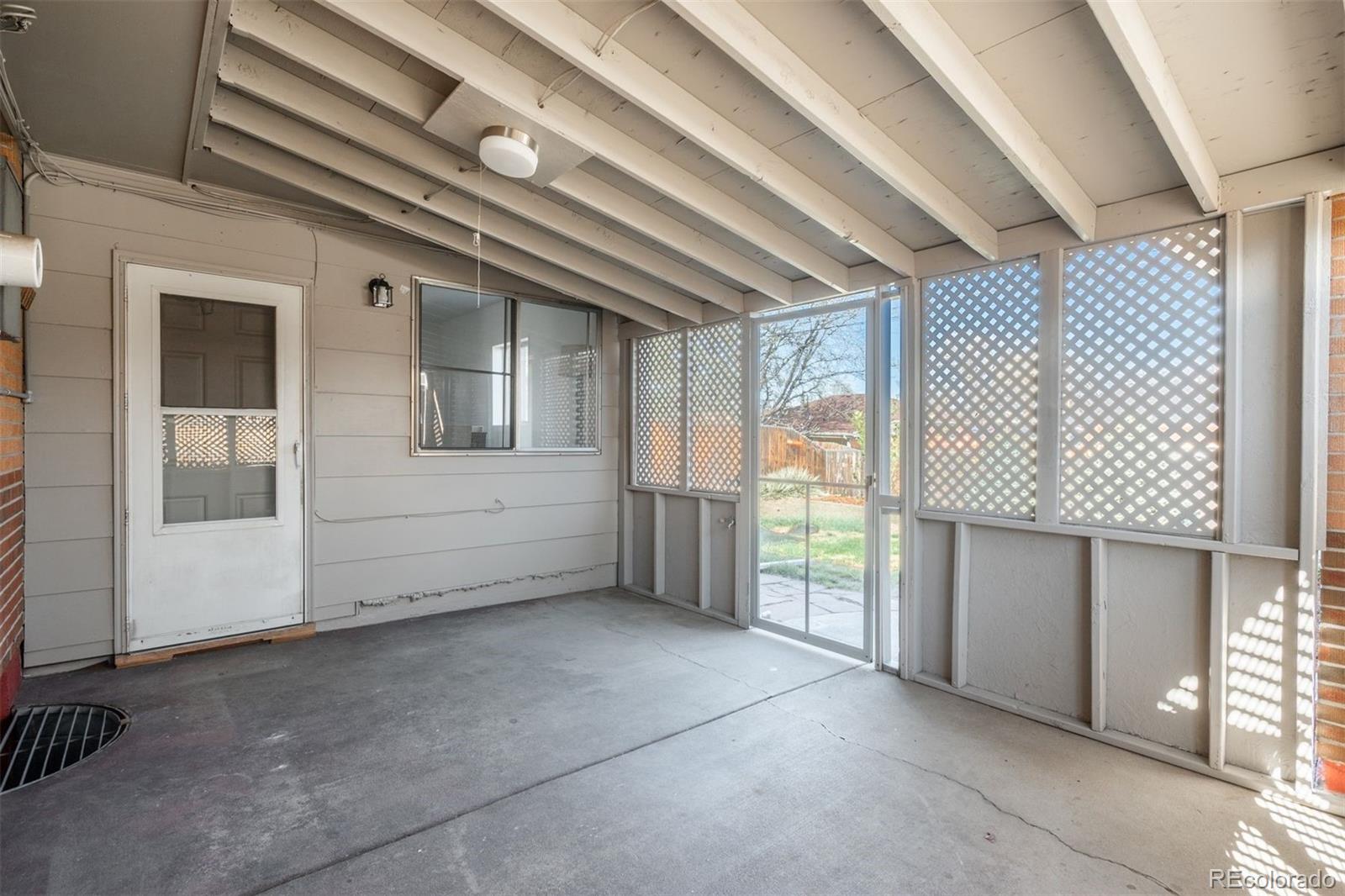 7220 Avrum Drive Denver CO 80221