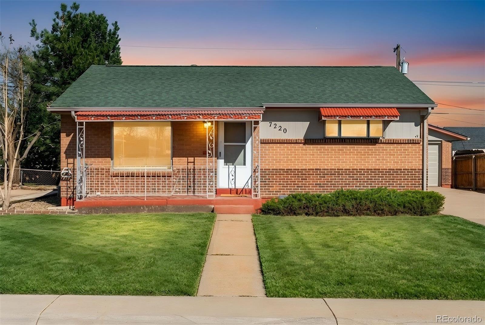 7220 Avrum Drive Denver CO 80221