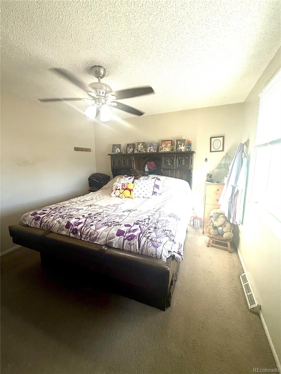 752 Lewiston Street Aurora CO 80011
