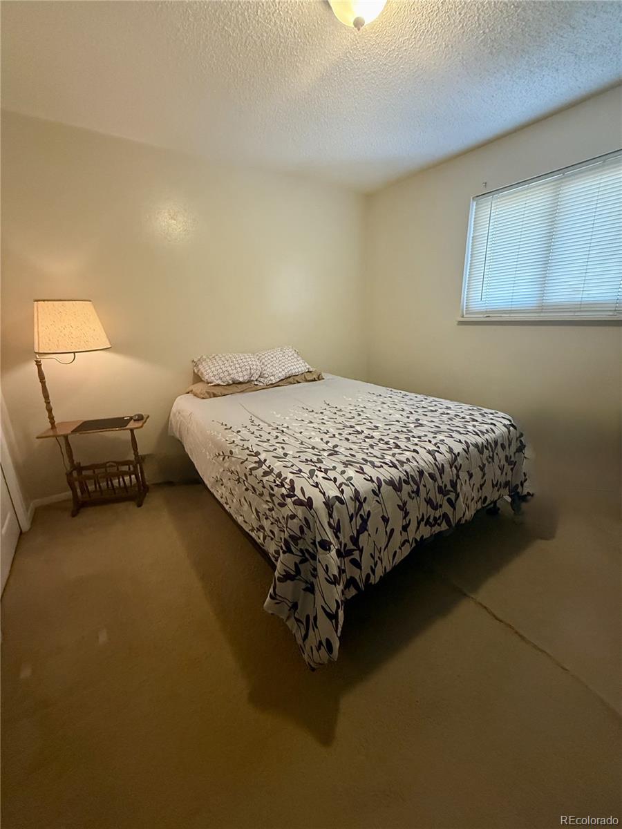 752 Lewiston Street Aurora CO 80011