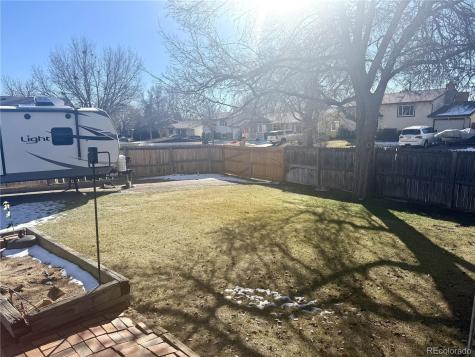 752 Lewiston Street Aurora CO 80011
