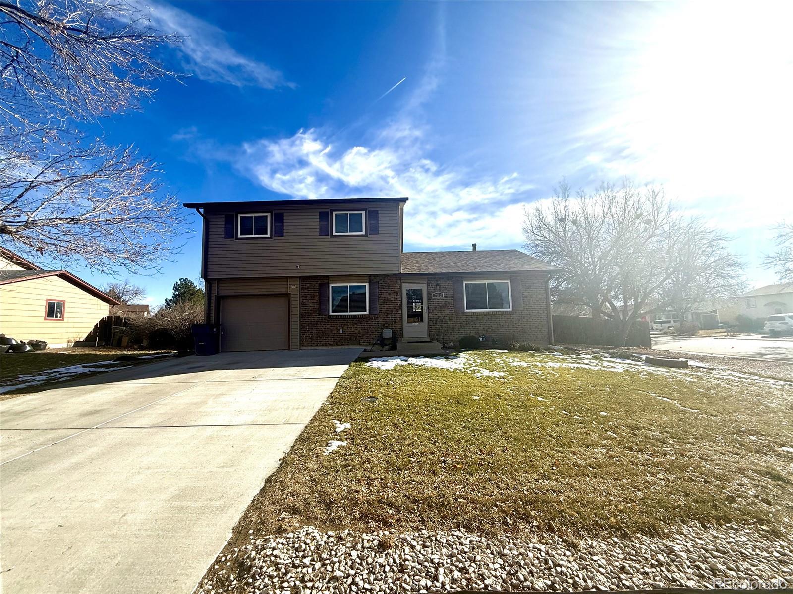 752 Lewiston Street Aurora CO 80011