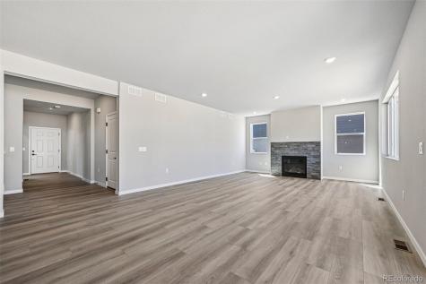 13795 Daffodil Way Parker CO 80134