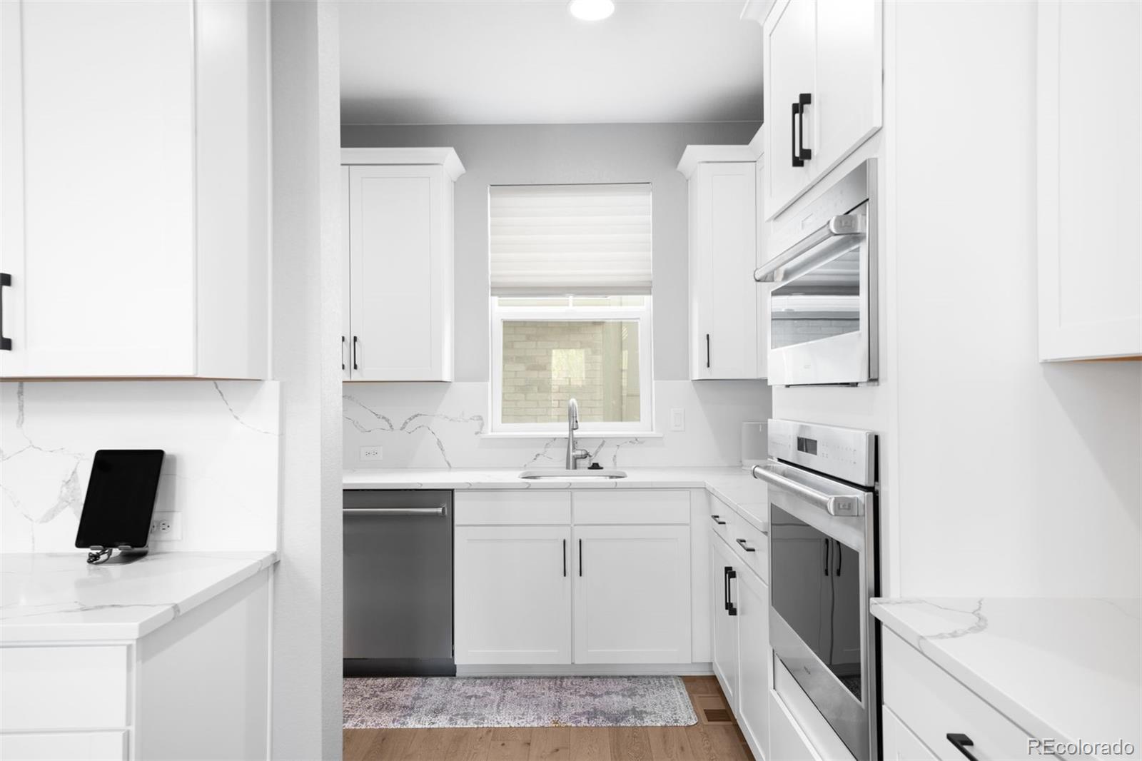 1688 Oakpoint Way Castle Pines CO 80108