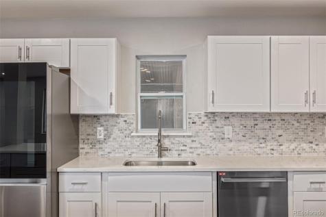 608 Evanston Street Aurora CO 80011