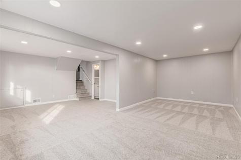 608 Evanston Street Aurora CO 80011