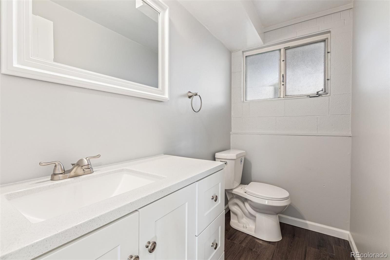 608 Evanston Street Aurora CO 80011