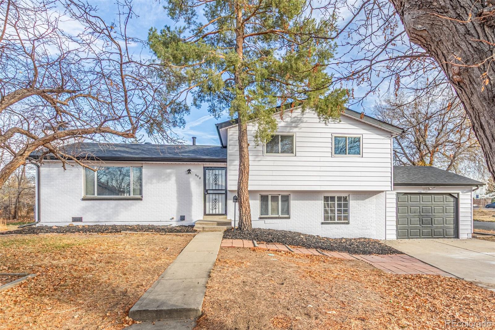 608 Evanston Street Aurora CO 80011