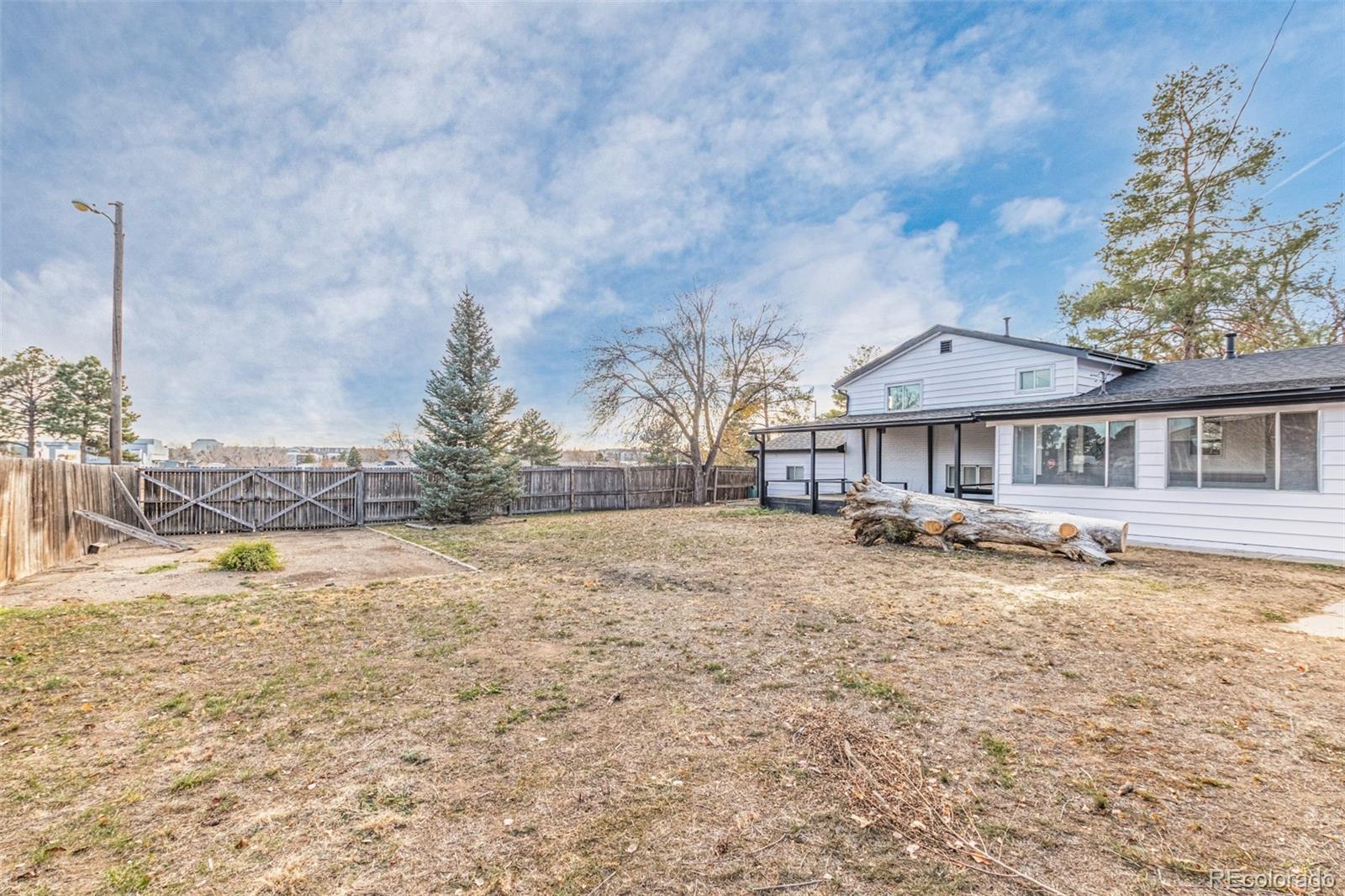 608 Evanston Street Aurora CO 80011