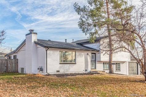 608 Evanston Street Aurora CO 80011