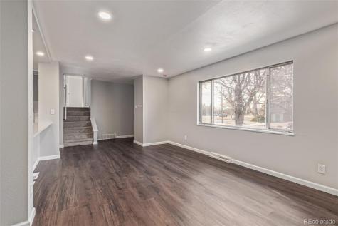 608 Evanston Street Aurora CO 80011