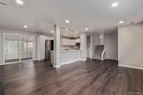 608 Evanston Street Aurora CO 80011