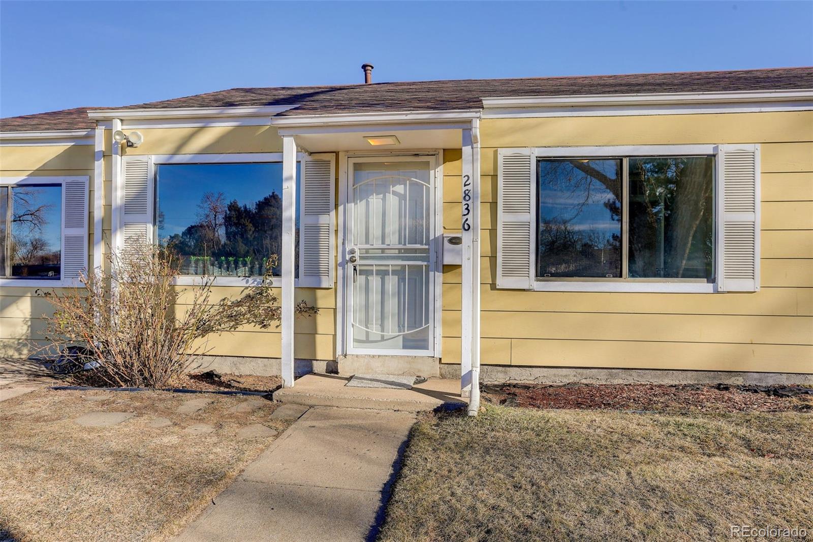 2836 S Grape Way Denver CO 80222