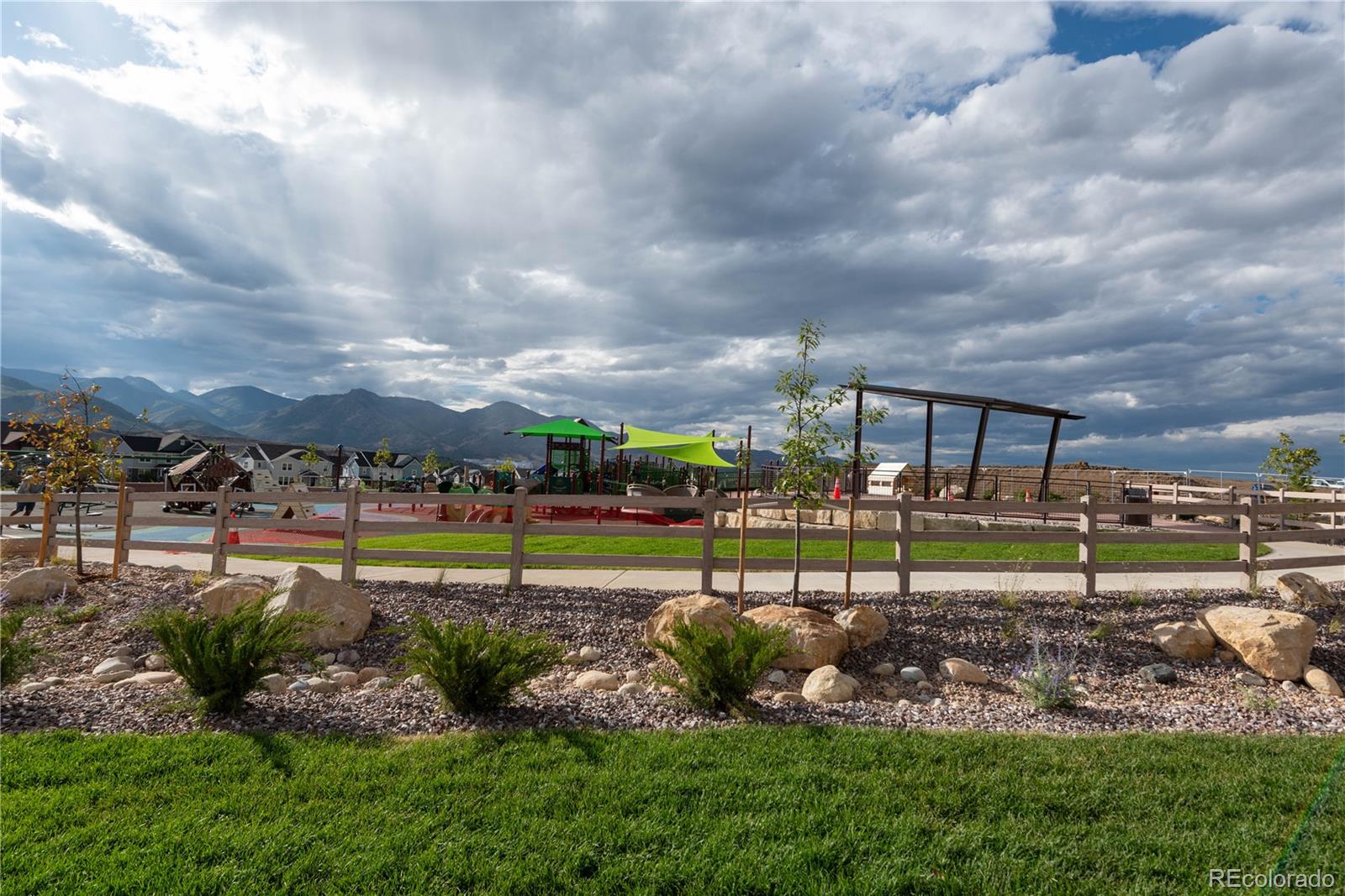 9728 Middle Peak Street Littleton CO 80125