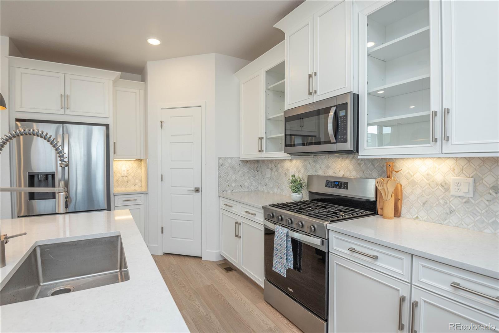 9728 Middle Peak Street Littleton CO 80125