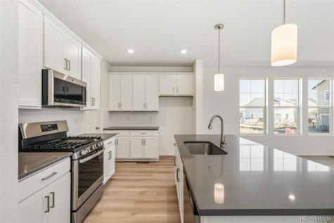 5242 Denali Boulevard Aurora CO 80019