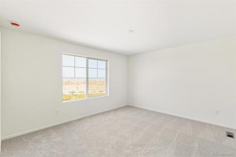 5242 Denali Boulevard Aurora CO 80019