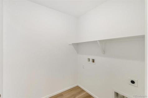 5242 Denali Boulevard Aurora CO 80019