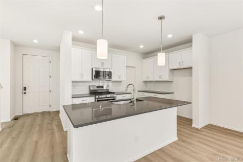 5242 Denali Boulevard Aurora CO 80019