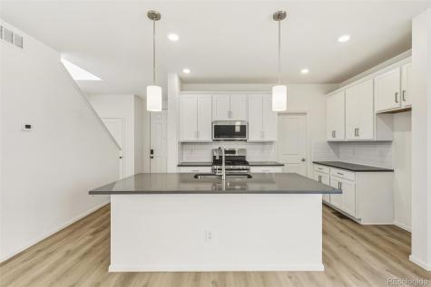 5242 Denali Boulevard Aurora CO 80019