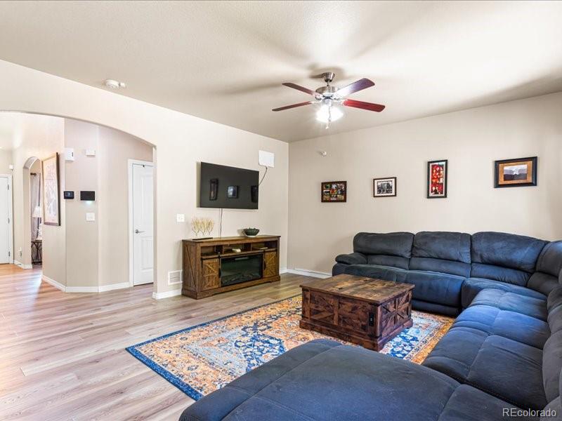 9019 Sandpiper Drive Longmont CO 80504