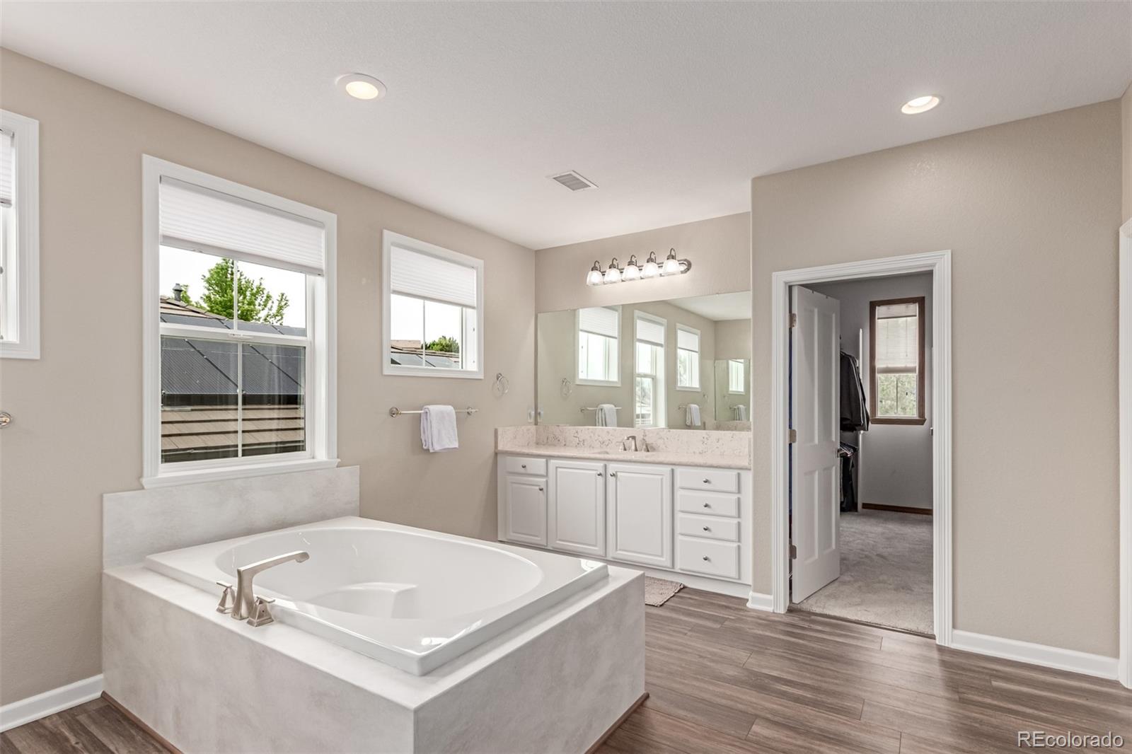 8993 Stonecrest Way Highlands Ranch CO 80129