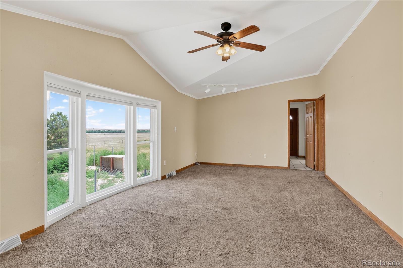 2406 Horrogate Road Byers CO 80103