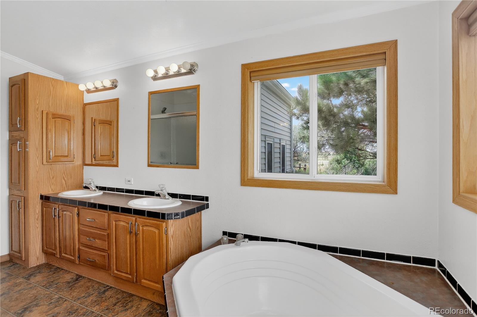 2406 Horrogate Road Byers CO 80103