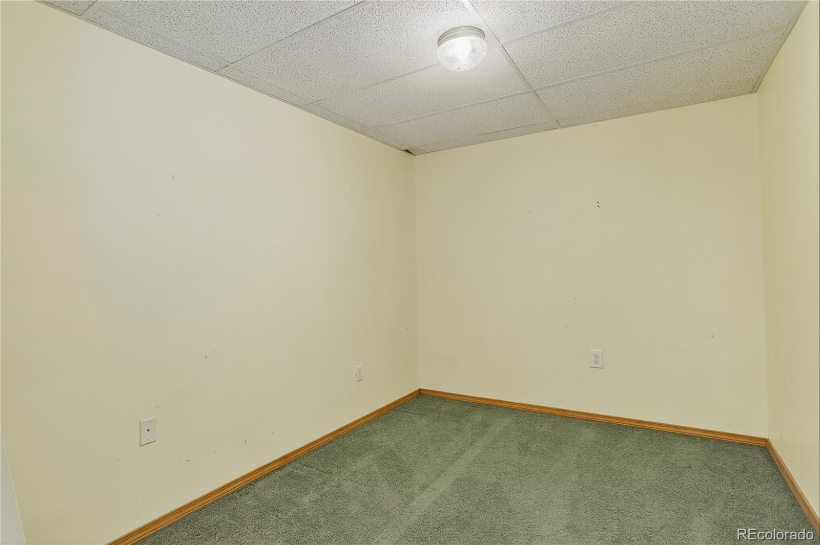 2406 Horrogate Road Byers CO 80103