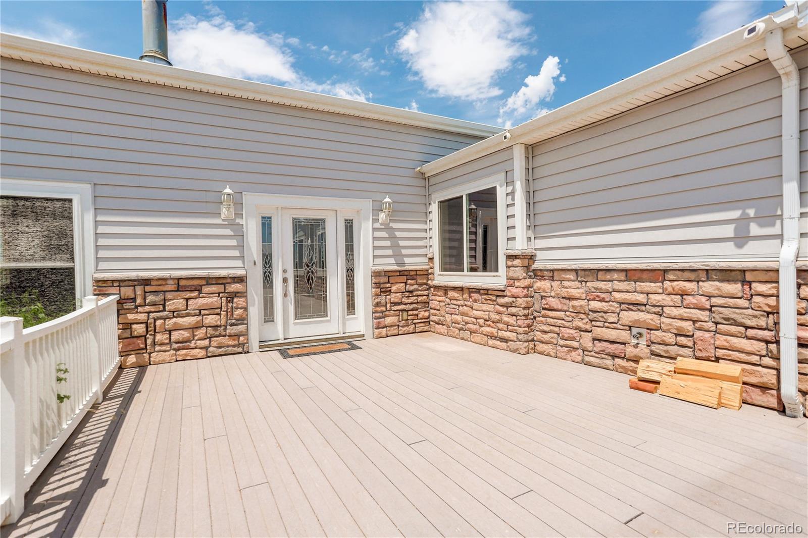2406 Horrogate Road Byers CO 80103