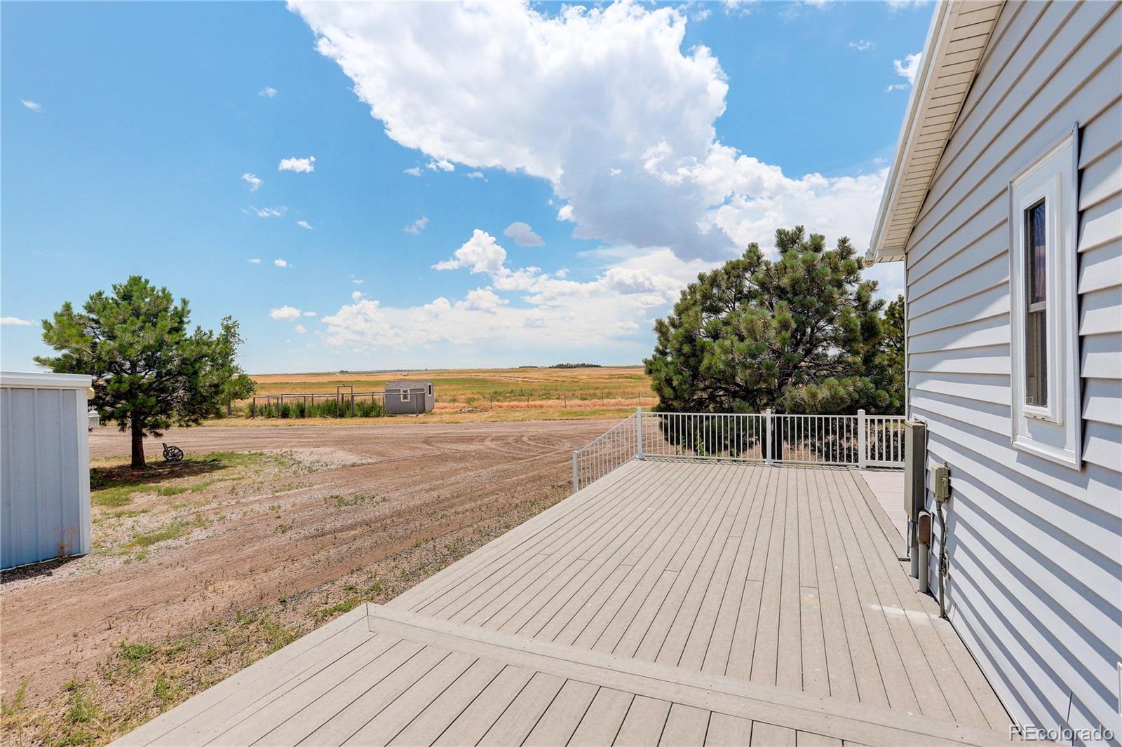 2406 Horrogate Road Byers CO 80103