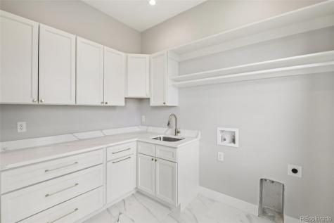 27330 E Nova Circle Aurora CO 80016