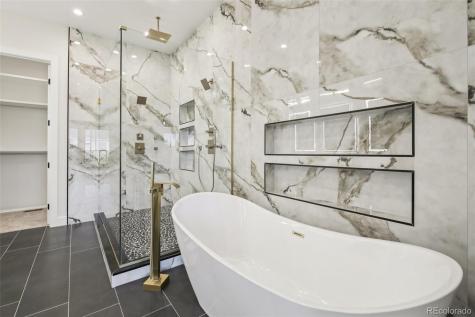 27330 E Nova Circle Aurora CO 80016