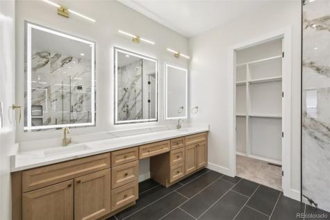 27330 E Nova Circle Aurora CO 80016