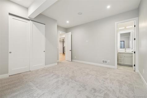 27330 E Nova Circle Aurora CO 80016