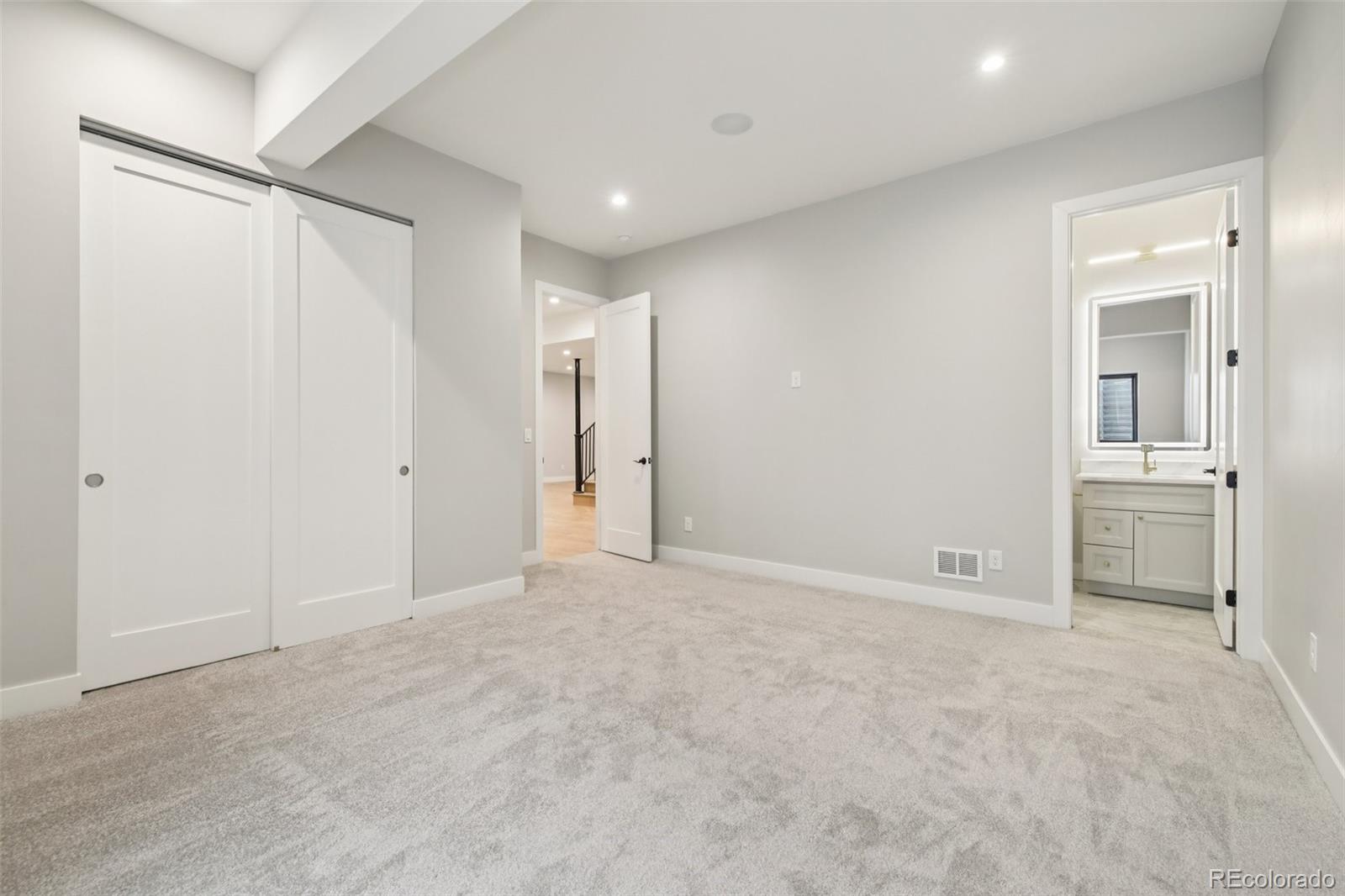 27330 E Nova Circle Aurora CO 80016