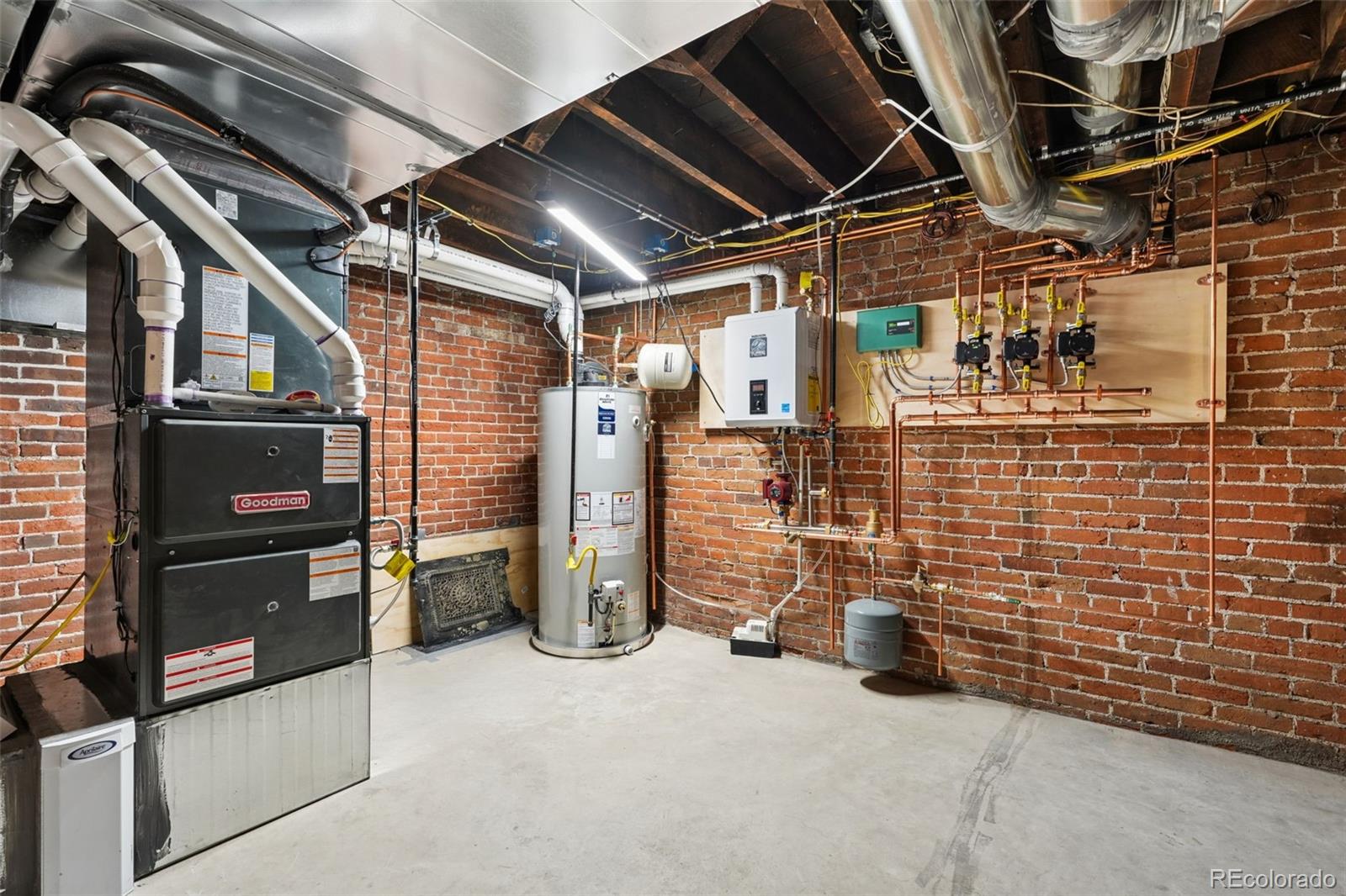 2104 Glenarm Place Denver CO 80205
