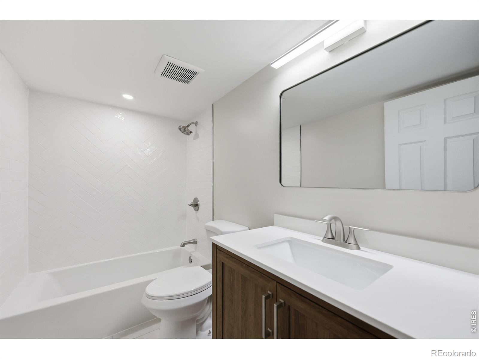 206 Bowen Street Longmont CO 80501